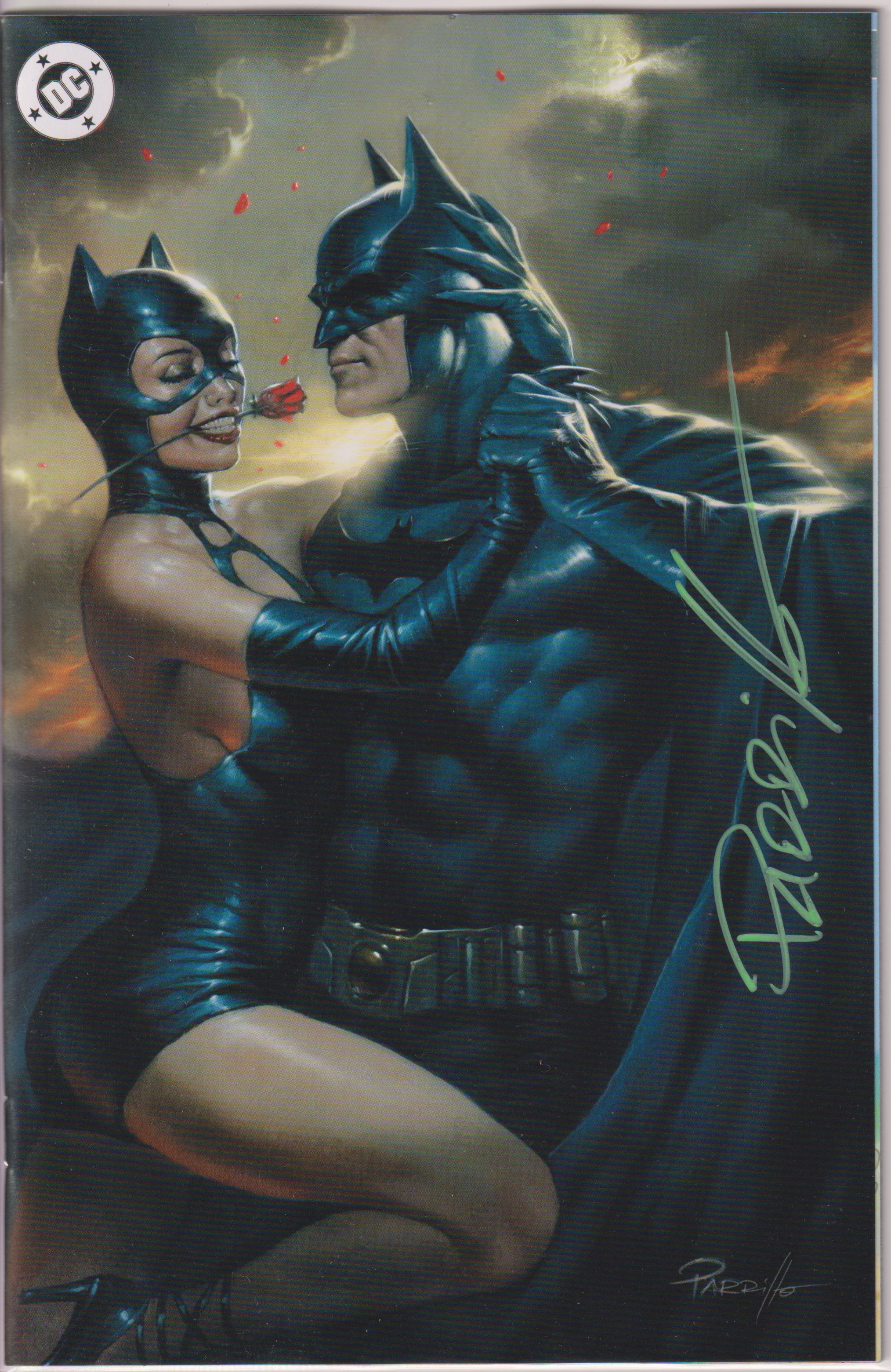 G'NORTS SWIMSUIT EDITION BATCAT #1 LUCIO PARRILLO SIGNED VIRGIN EXCLUSIVE